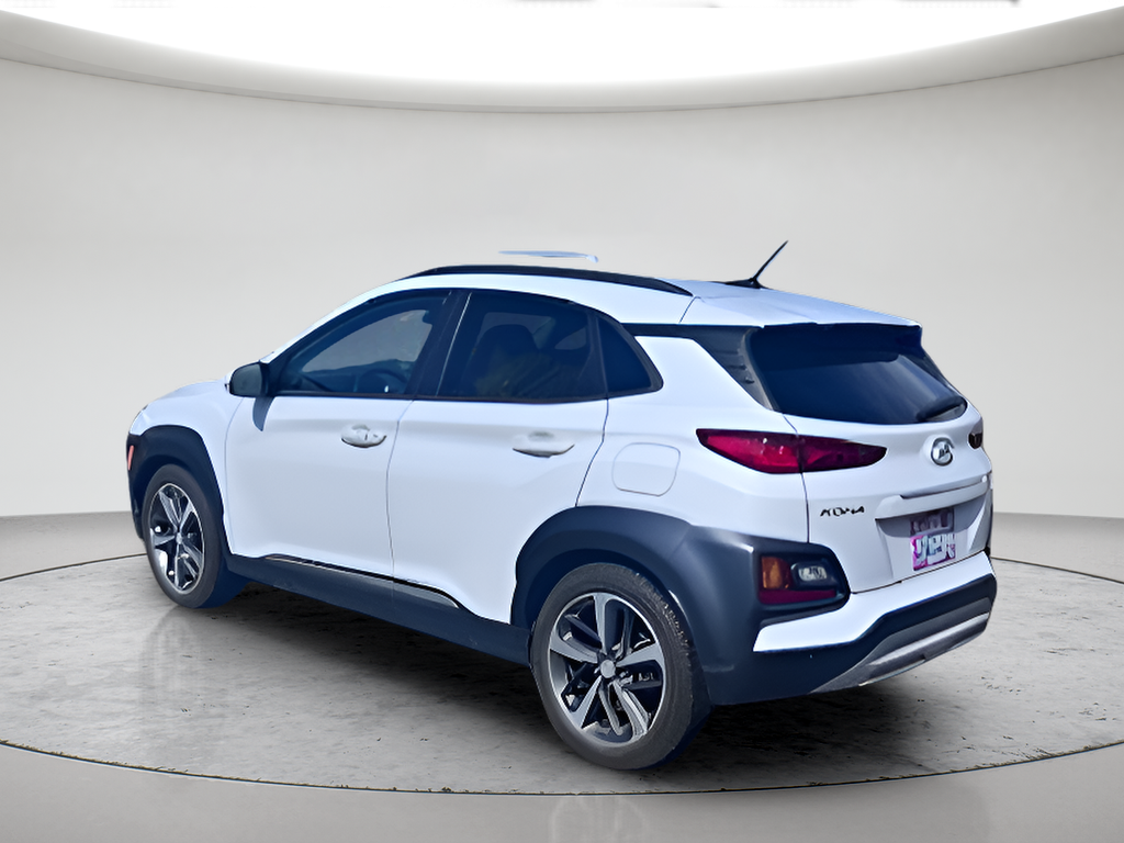 Used 2018 White Hyundai Ultimate image 19