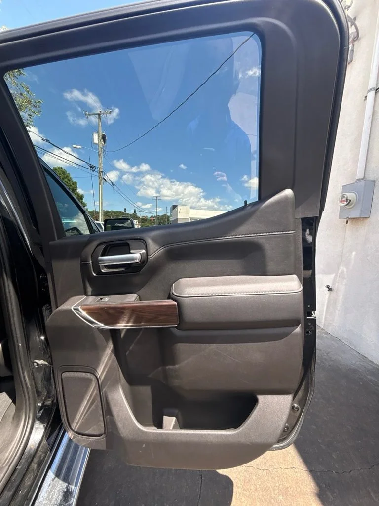 Used 2021 Onyx Black GMC SLT image 20