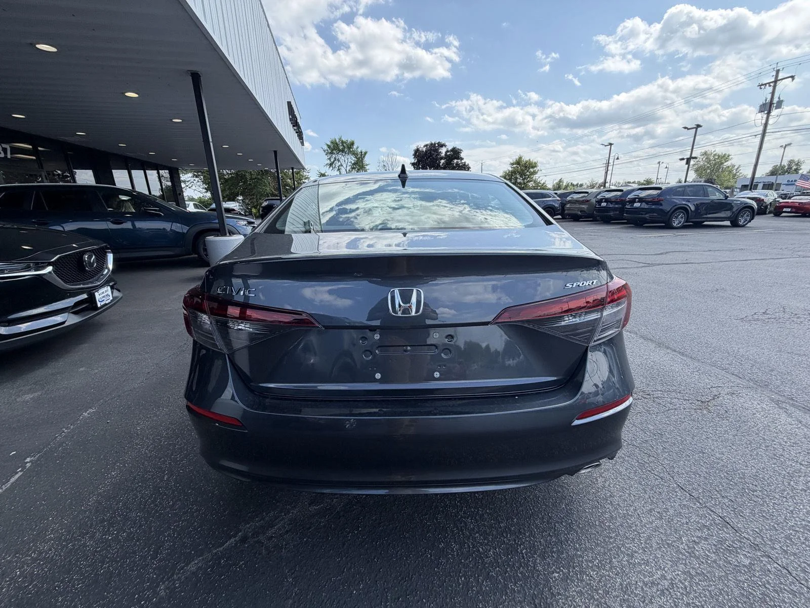 Used 2025 Meteorite Gray Metallic Honda Sport image 7