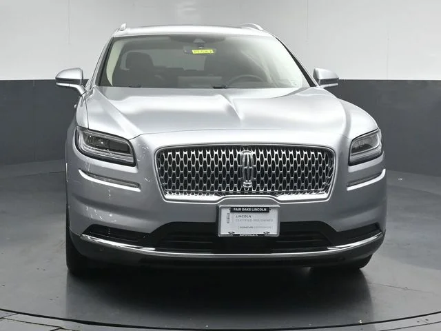 Used 2023 Silver Lincoln Reserve image 2