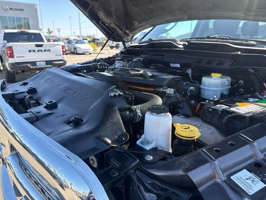 Used 2015 Gray Ram Laramie image 29