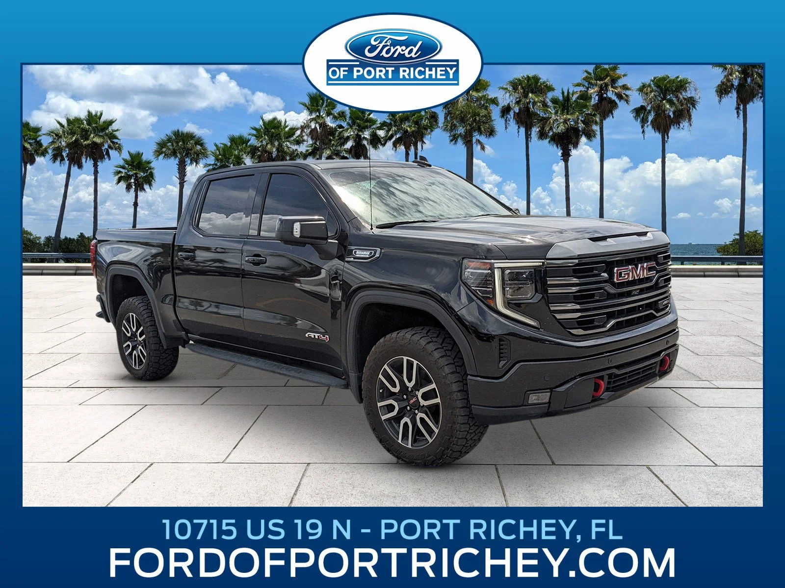 2022 GMC Sierra 4WD Crew Cab Short Box AT4's photo