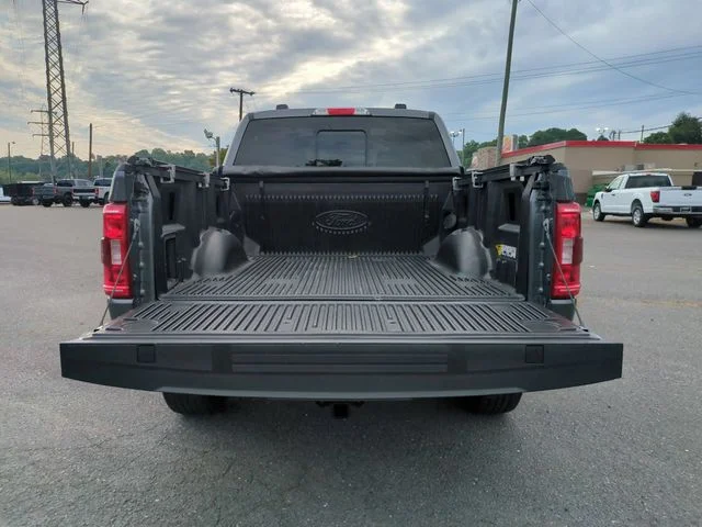 Used 2023 Gray Ford XLT image 31