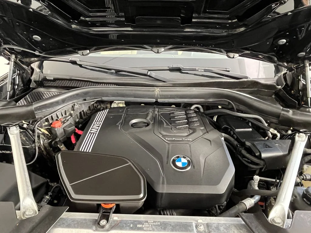 Used 2023 Black BMW xDrive30i image 17