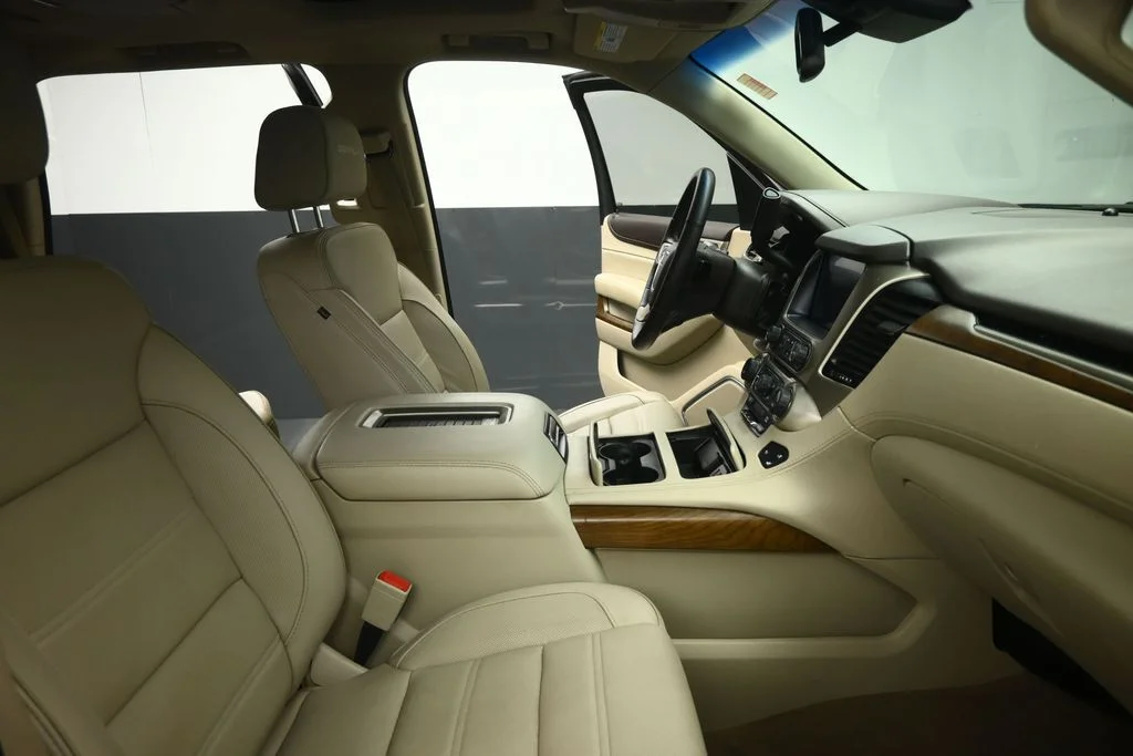 Used 2020 Silver GMC Denali image 58
