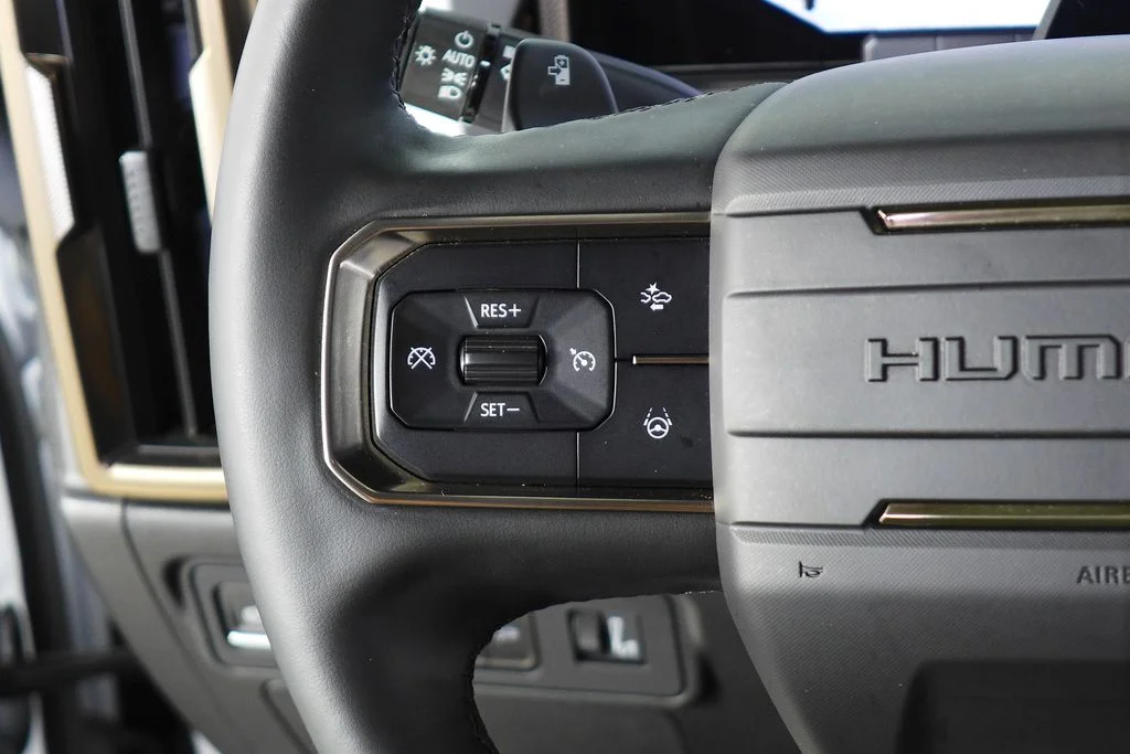 Used 2025 White GMC 3X image 15