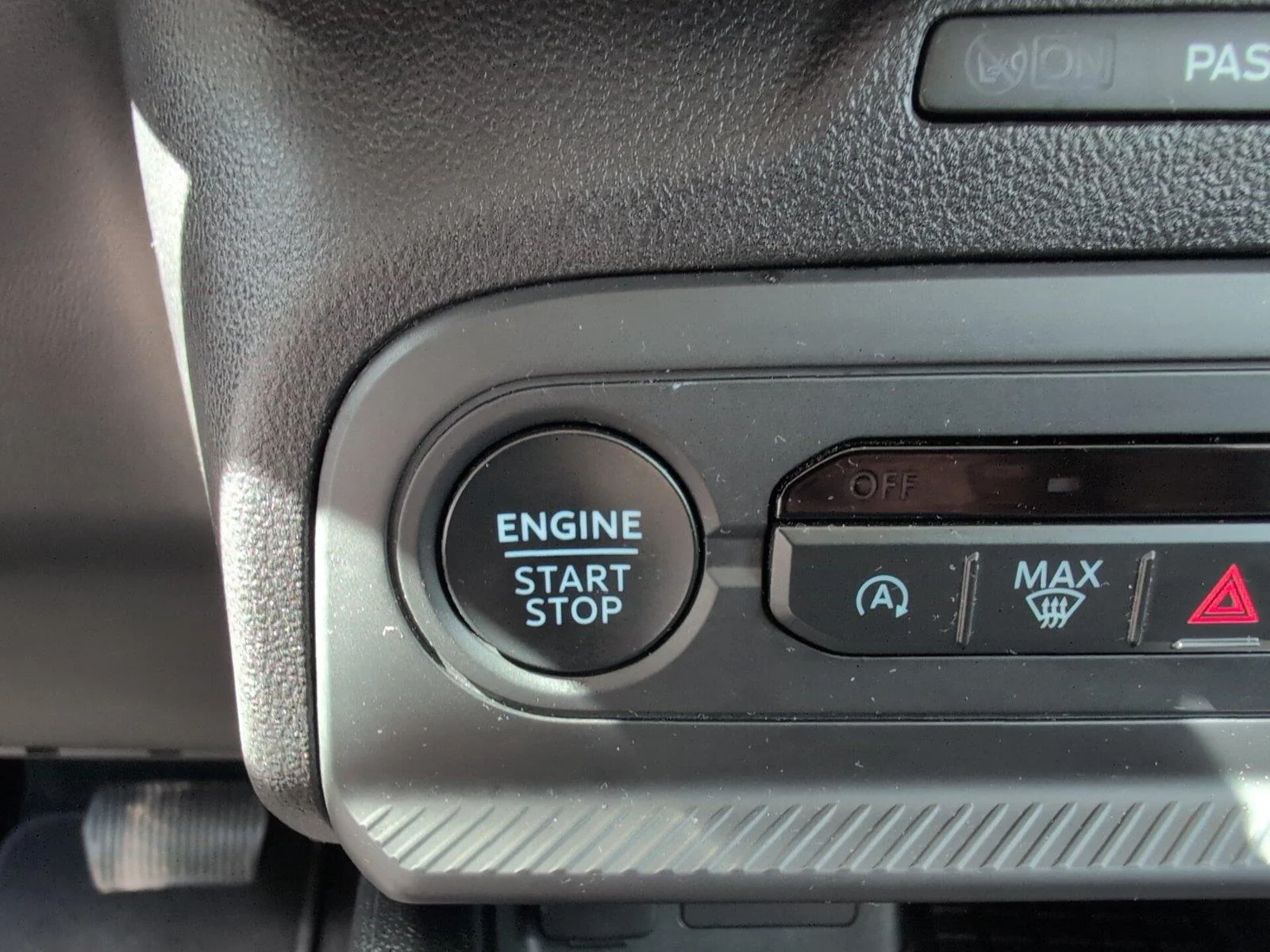 Used 2025 Shadow Black Ford Big Bend image 26