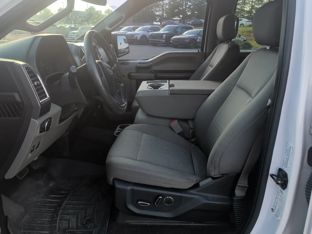 Used 2015 OXFORD WHITE Ford XLT image 12