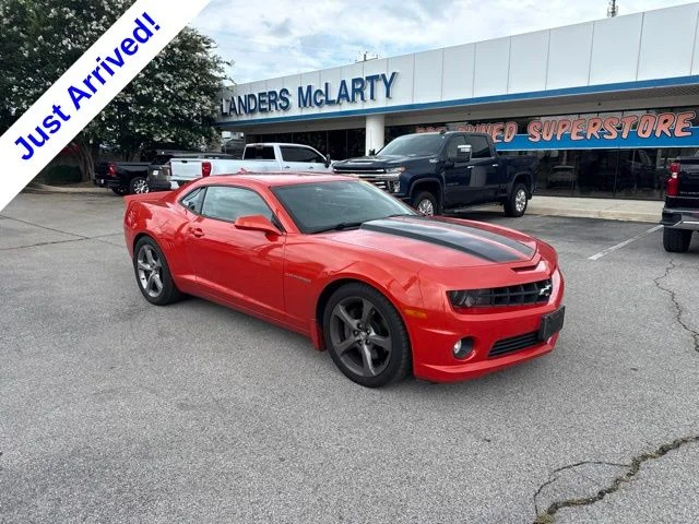 Used 2013 Red Chevrolet SS image 1