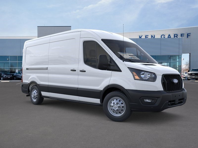 New 2026 Oxford White Ford Base image 8