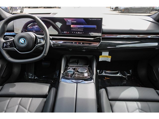 New 2026 Mineral White Metallic BMW eDrive40 image 12