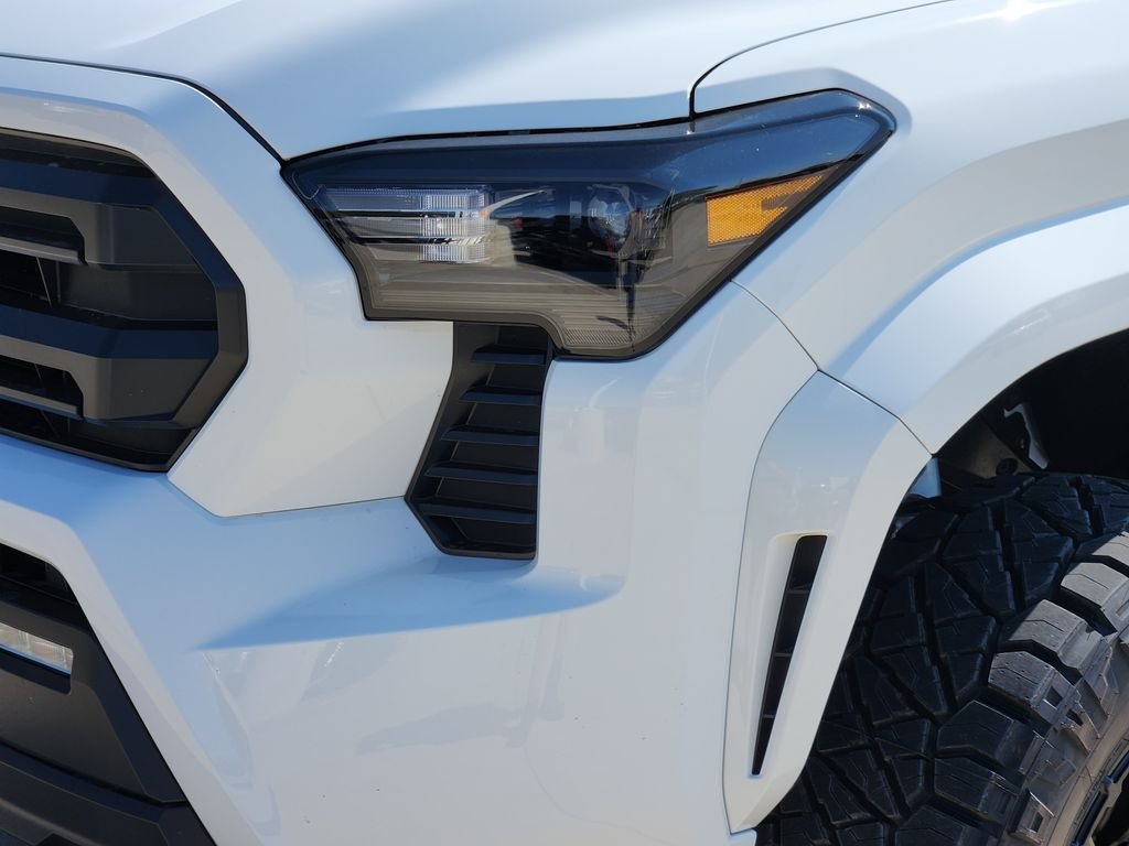 New 2026 Ice Cap Toyota  SR5 image 11