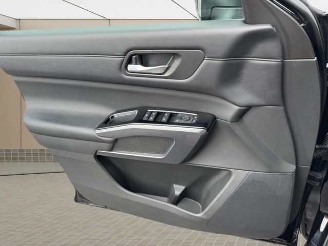 Used 2023 Black Nissan SL image 22
