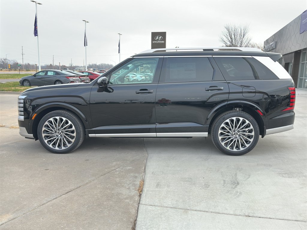 New 2026 Abyss Black Pearl Hyundai Calligraphy image 4