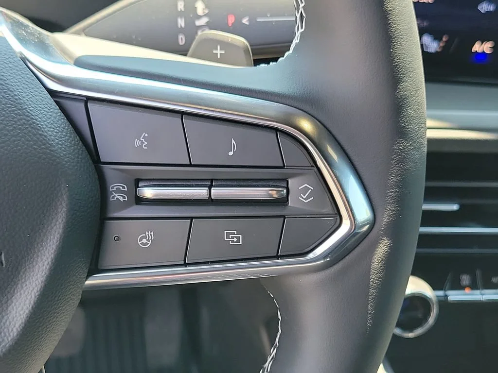 2026 Chevrolet Traverse LT - Photo 11