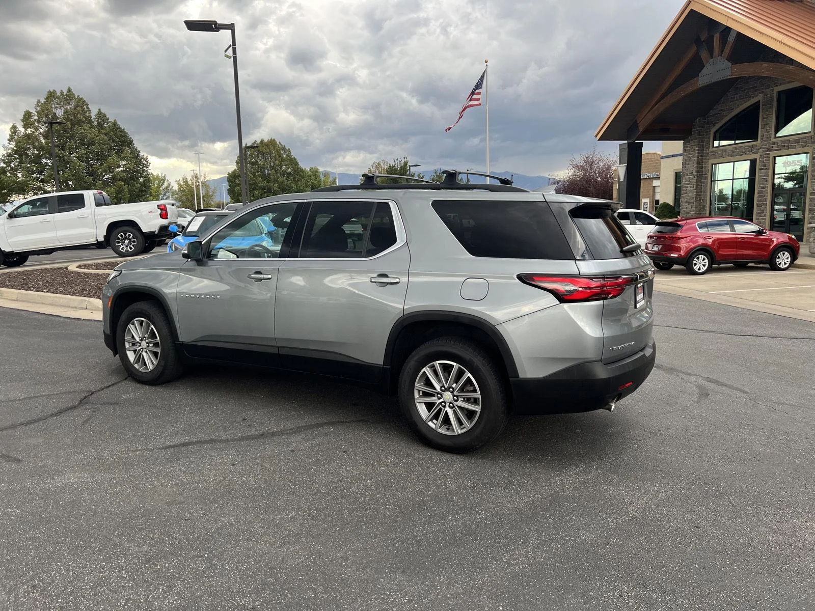 2023 Chevrolet Traverse 3LT - Photo 8
