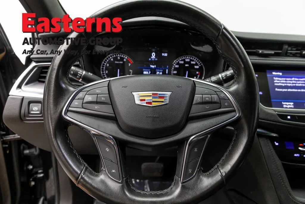 Used 2022 Black Cadillac Luxury image 10