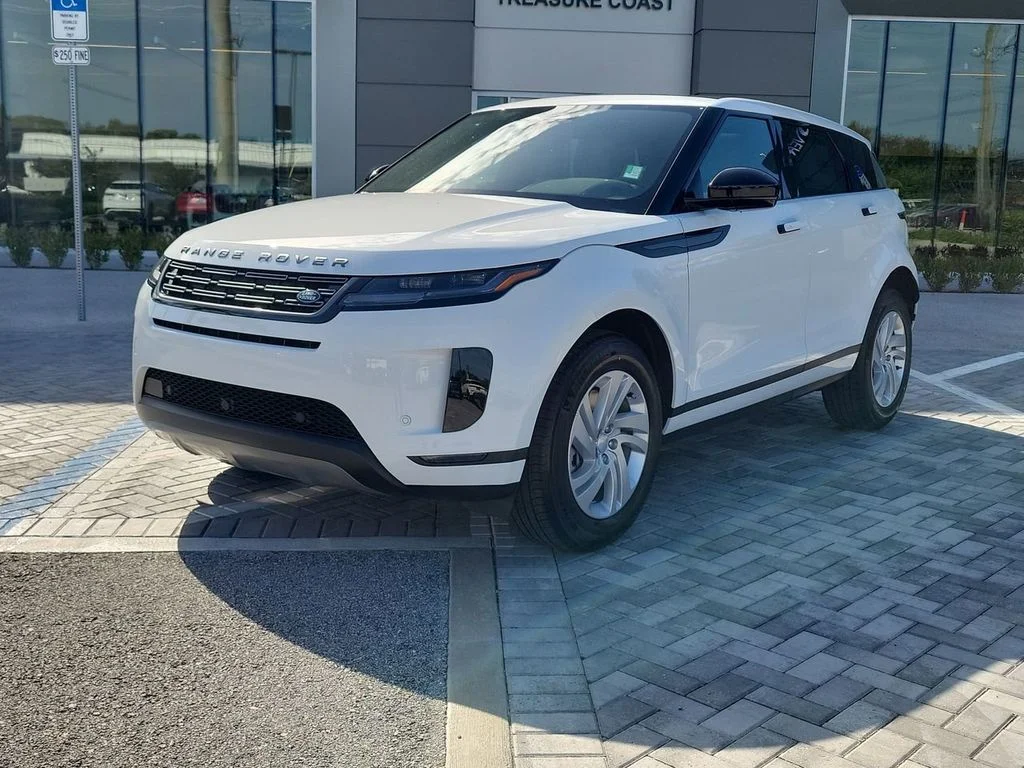 2026 Land Rover Range Rover Evoque S's photo