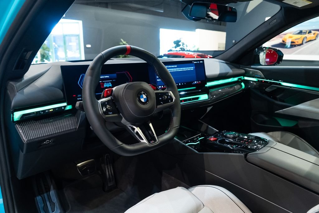 2026 BMW M5 M5 Touring - Photo 24