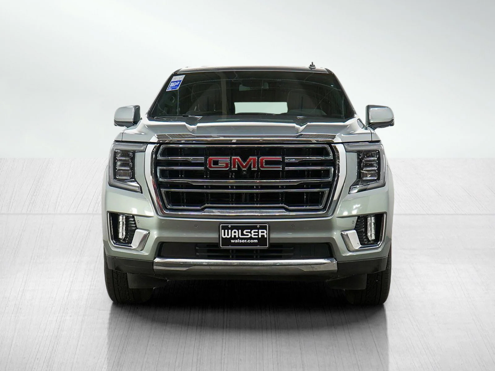 Used 2024 Silver GMC SLT image 8
