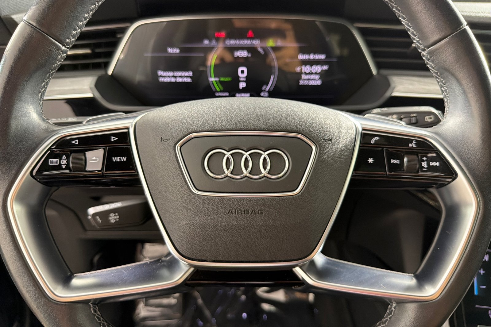 Used 2022 Brilliant Black Audi Premium quattro image 22