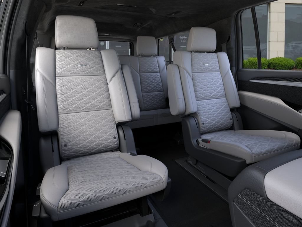 2026 Cadillac Escalade ESV V-Series - Photo 17