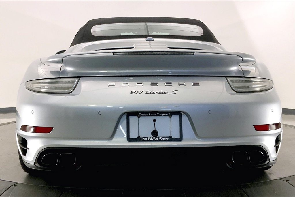 Used 2014 Rhodium Silver Metallic Porsche Turbo image 3