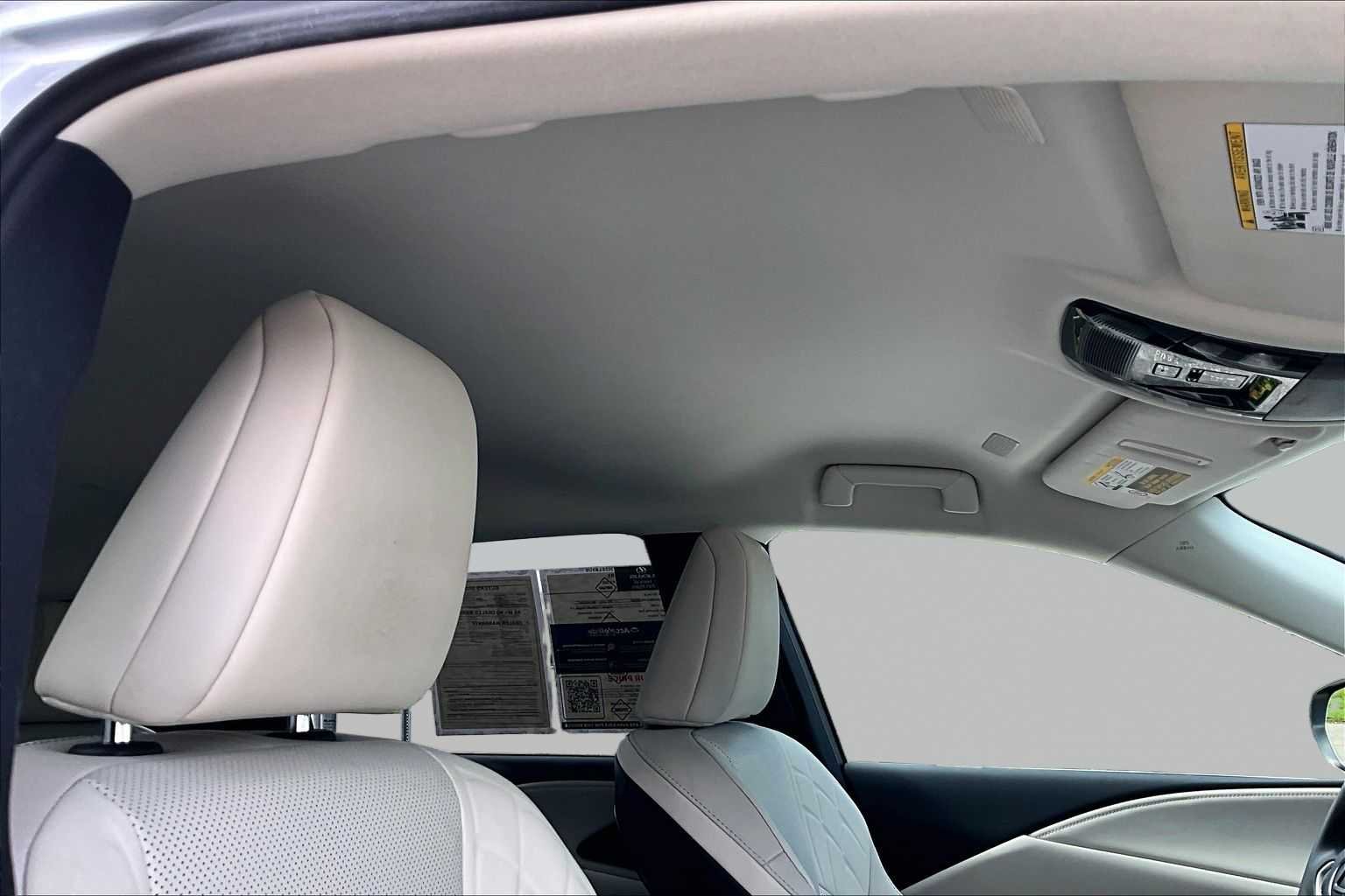 Used 2023 Iridium Lexus  image 14
