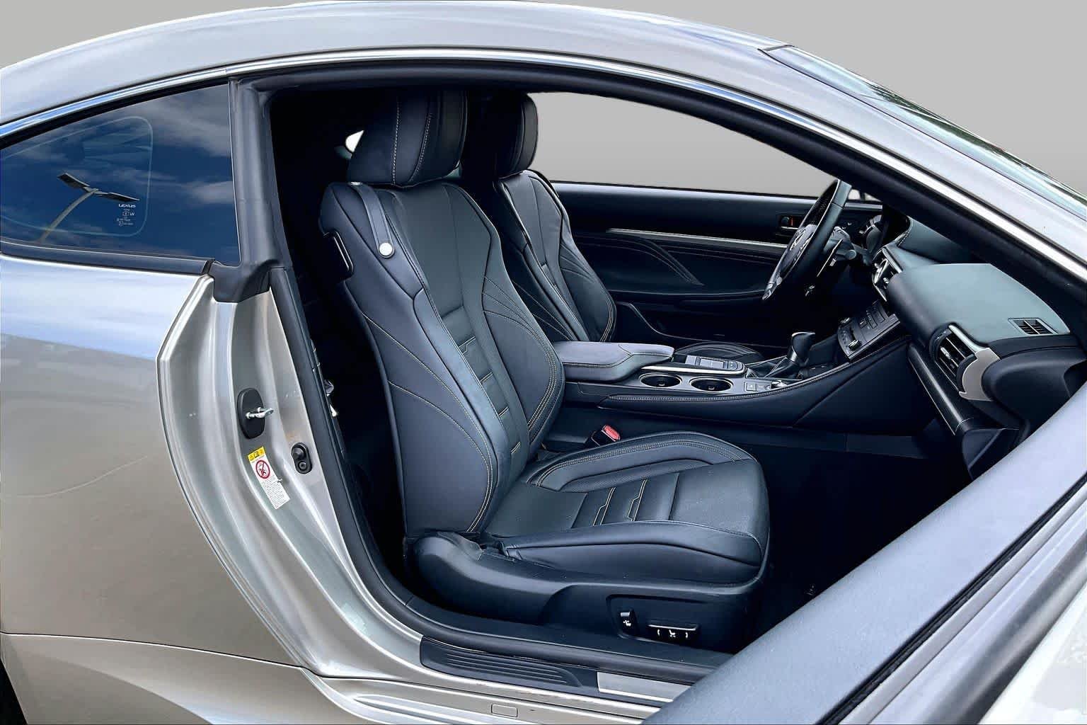 Used 2017 Atomic Silver Lexus  image 9