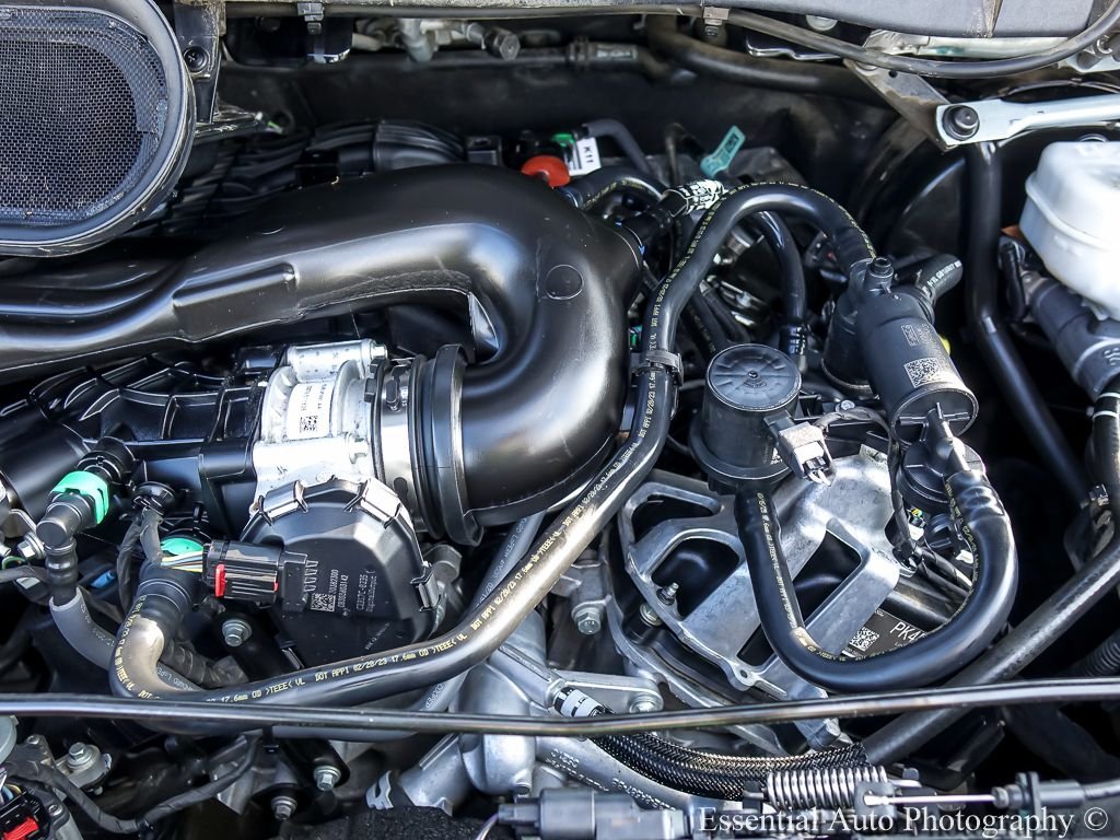 Used 2023 Black Metallic Ford Base image 25