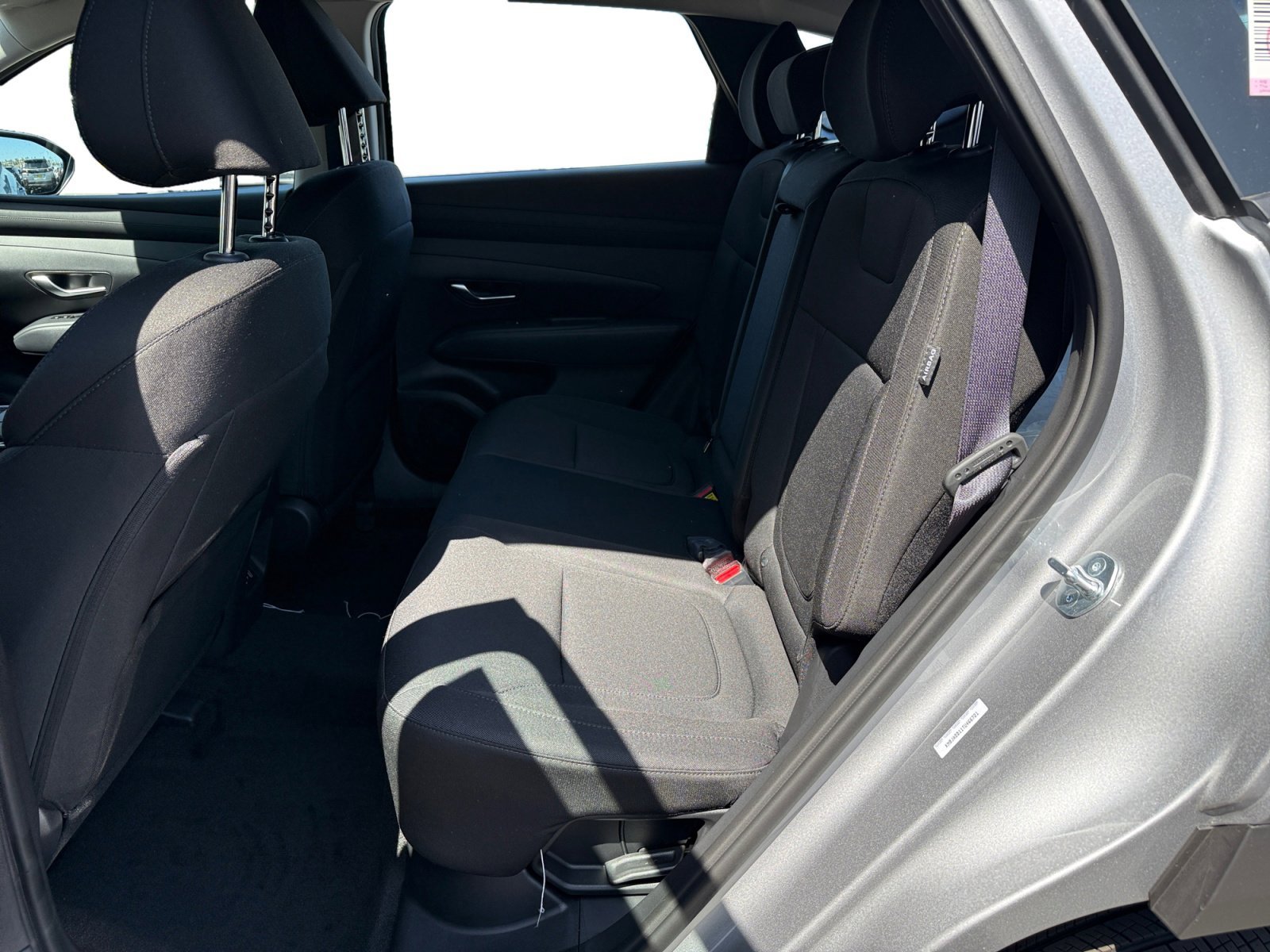 New 2026 Shimmering Silver Hyundai Blue SE image 16