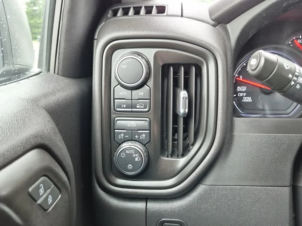 Used 2023 Summit White Chevrolet Custom image 17