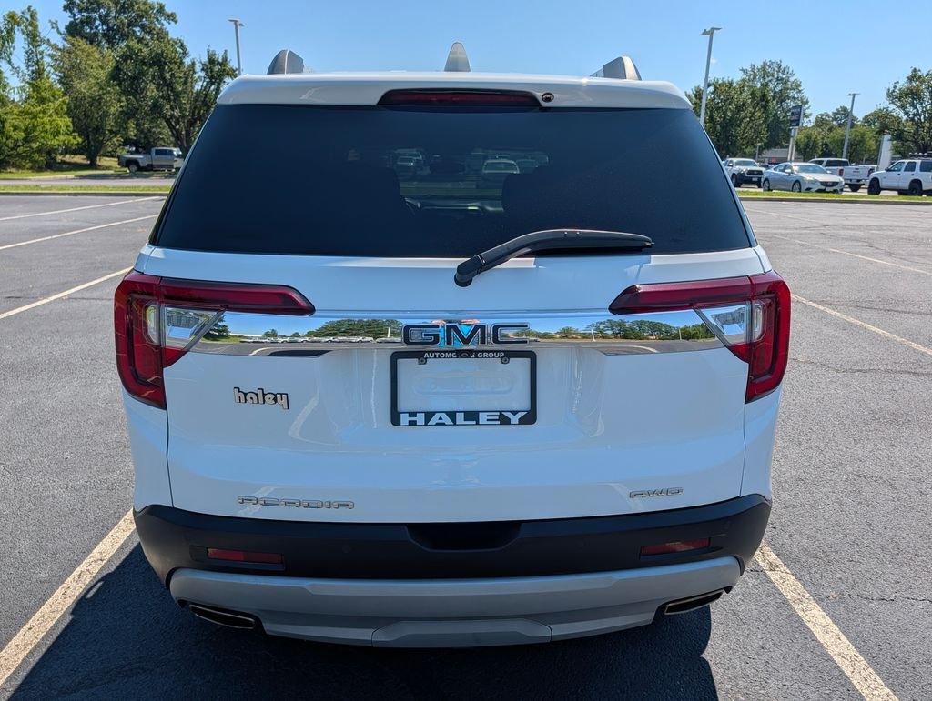 Used 2022 White GMC SLE image 25