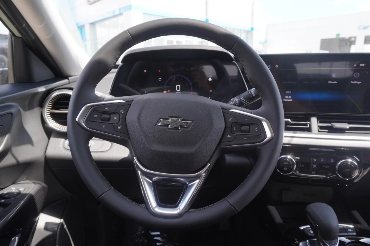 2026 Chevrolet Trax Activ - Photo 30