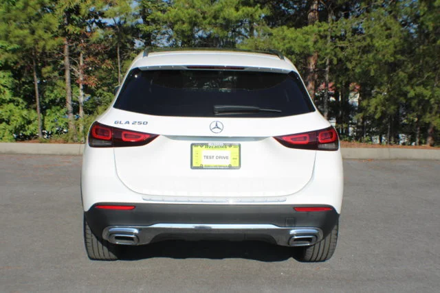 Used 2023 Polar White Mercedes-Benz GLA 250 image 15