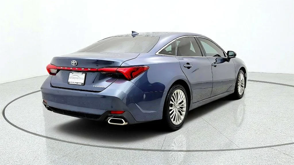 Used 2019 Harbor Gray Metallic Toyota Limited w/ Advanced Safety Package image 5