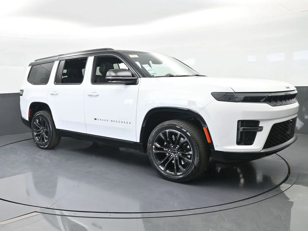 New 2026 Bright White Clearcoat Jeep Summit Obsidian image 8