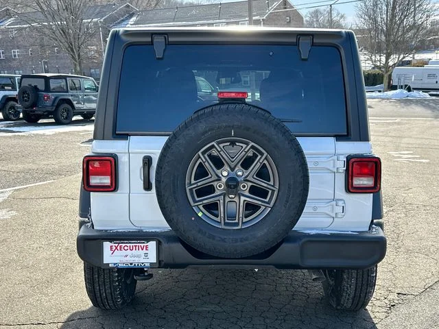 New 2026 Bright White Clear-Coat Exterior Paint Jeep Sport S image 3