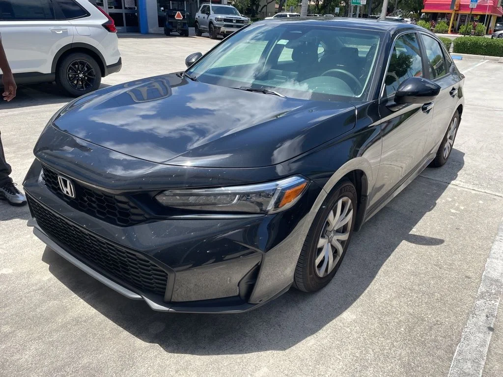 2026 Honda Civic LX CVT's photo