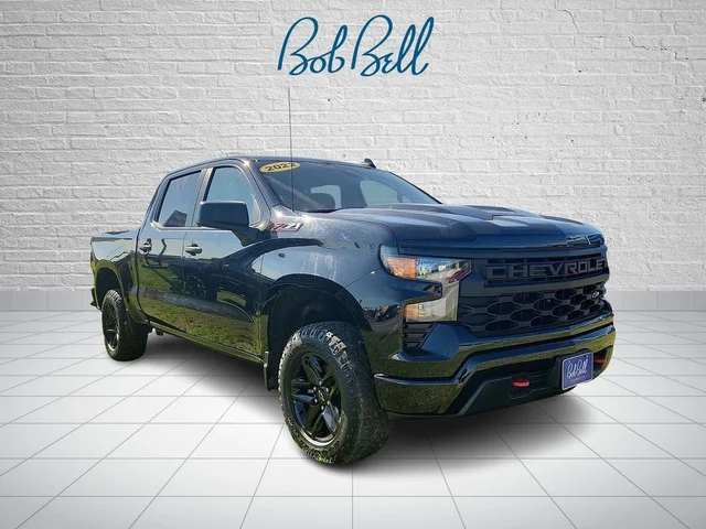 2022 Chevrolet Silverado 1500 Custom Trail Boss