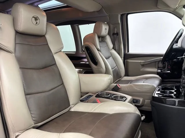 2020 GMC Savana Cargo Work Van - Photo 25