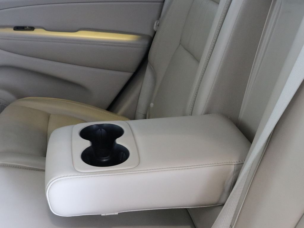 Used 2011 Gray Jeep Limited image 32
