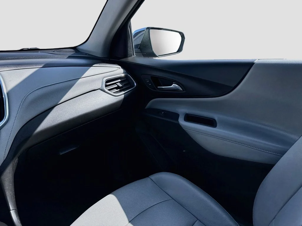 Used 2020 Blue Chevrolet Premier image 29