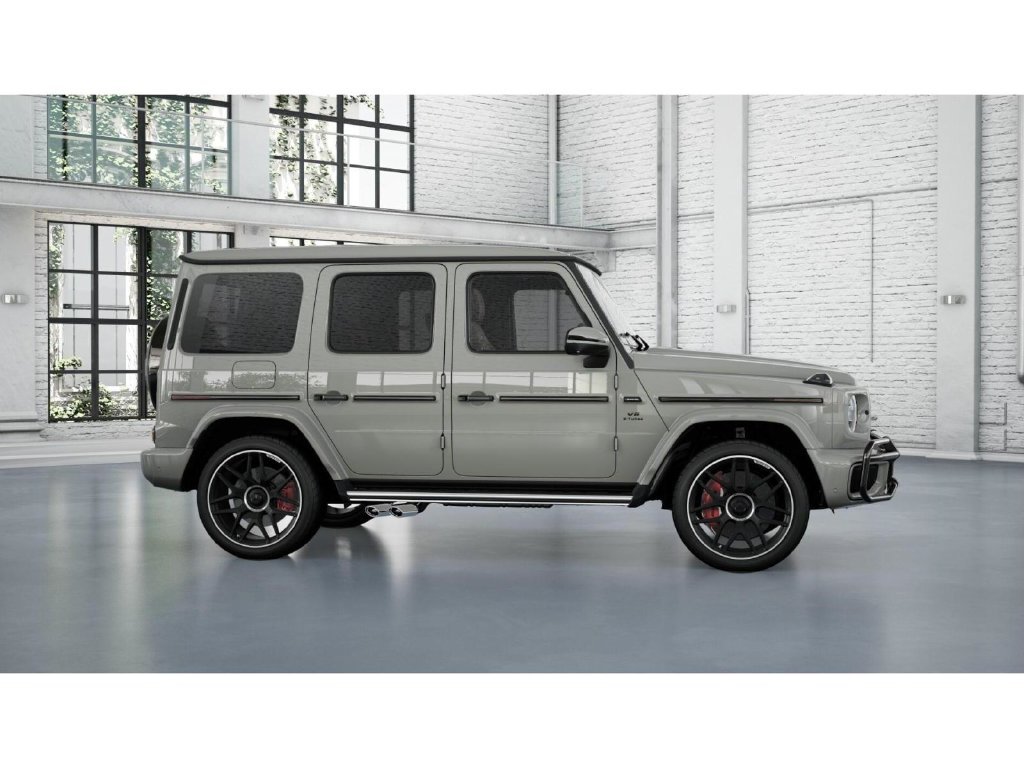 New 2027 MANUFAKTUR Arabian Grey Non- Metallic Mercedes-AMG AMG® G 63 SUV image 15