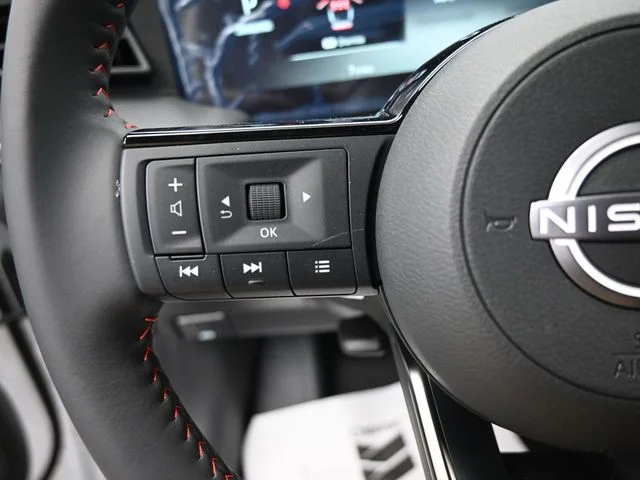 2025 Nissan Kicks SR AWD - Photo 21