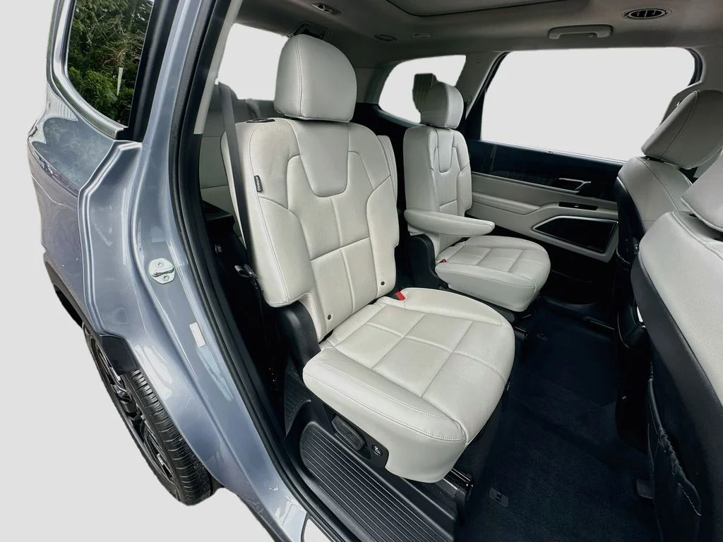 Certified Used 2024 Silver Kia SX image 30