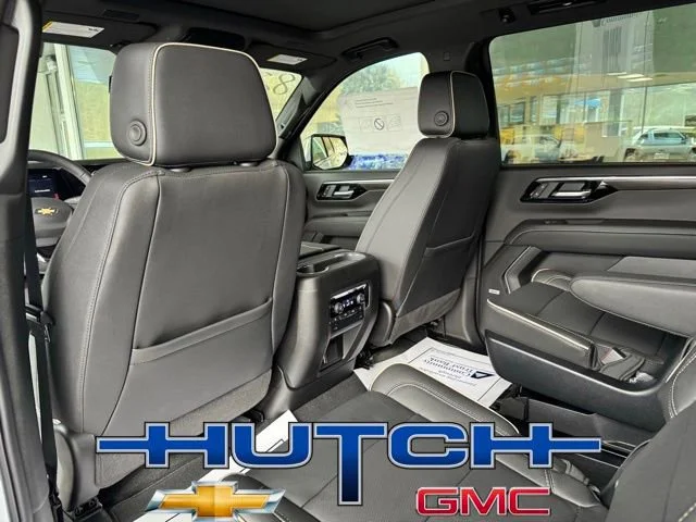 New 2026 Polar White Tricoat Chevrolet Premier image 16