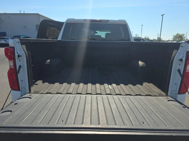 Used 2022 White Chevrolet RST image 13