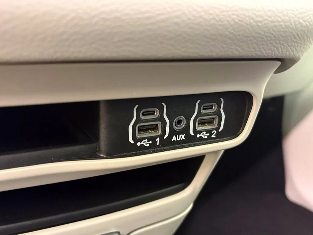 Used 2023 White Chrysler LX image 29