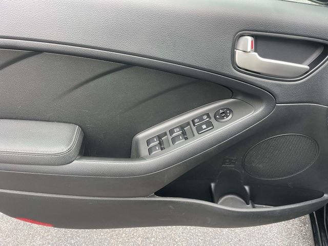 Used 2018 Aurora Black Kia LX image 17